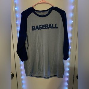 Men’s 3/4 sleeve Under Armour Baseball Heatgear shirt